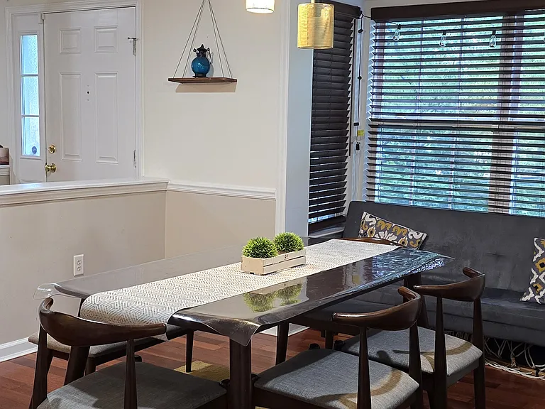 222 Fountayne Ln — Photo 26