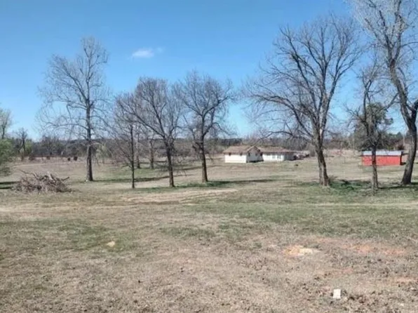 3020 Oakwood Dr, Choctaw, OK 73020