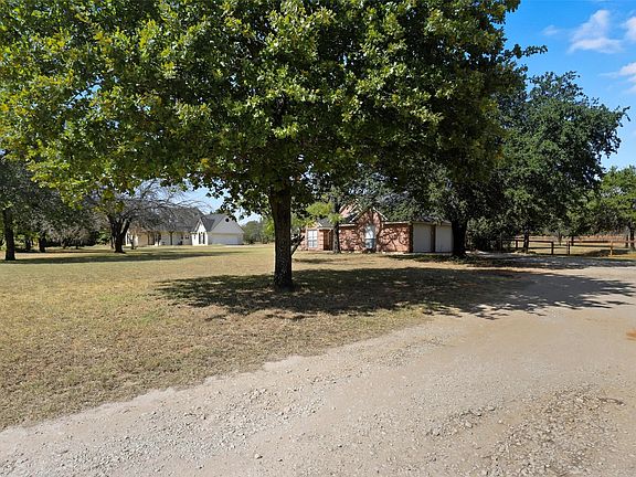 5th image of 1541 County Road 318