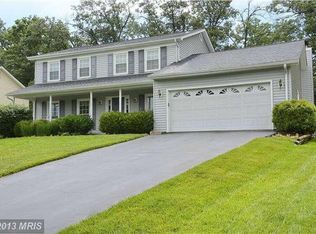 1127 Artic Quill Rd, Herndon, VA 20170