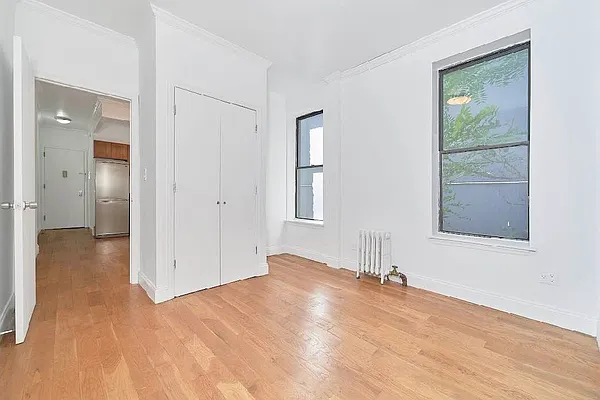 Rented by Living New York | media 10