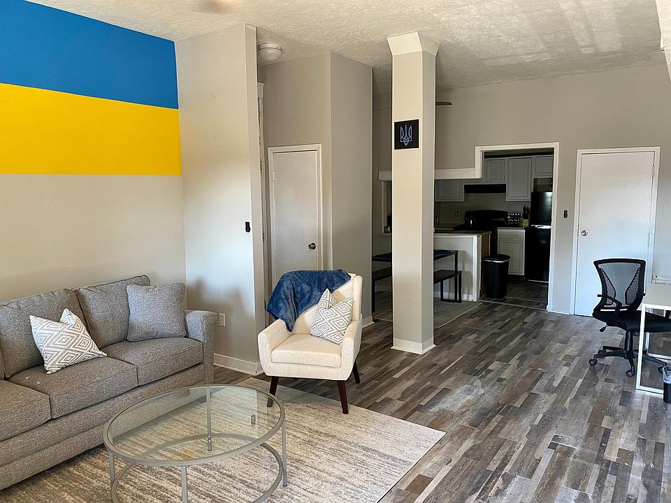 1st image of 3154 E 49th St #2D