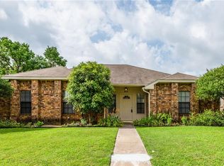 724 Whitewing Dr, Mesquite, TX