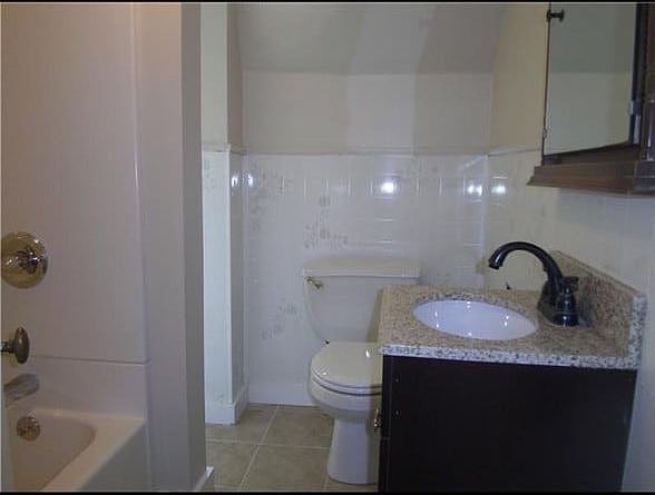 1st image of 108 Champlin Ave #B
