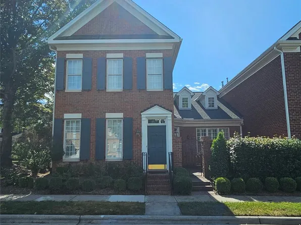 5232 Leonardslee Ct, Charlotte, NC 28226