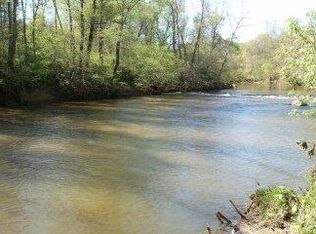 160 River Ridge Dr, Sandy Level, VA 24161