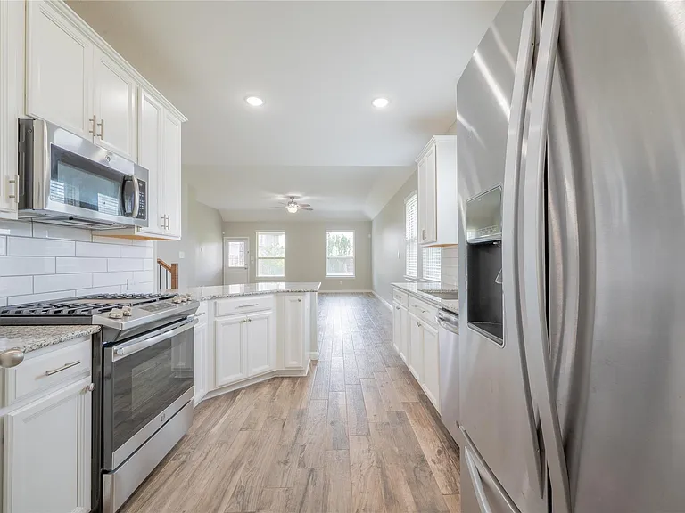 8627 Marble Terrace Ct — Photo 10