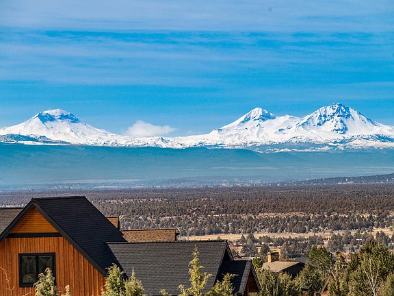 3rd image of 16101 SW Vaqueros Way