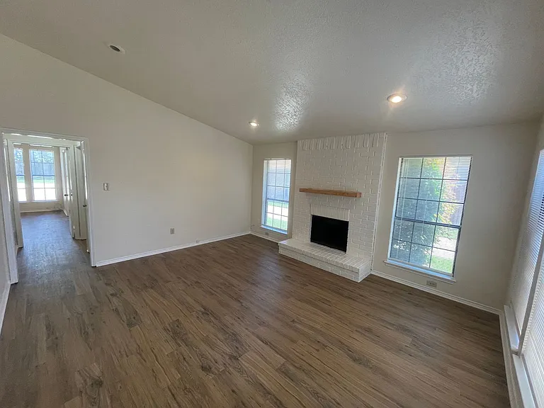 MTHLY - 3149 Tudor — Photo 10