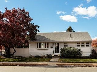 151 School St, Woburn, MA 01801