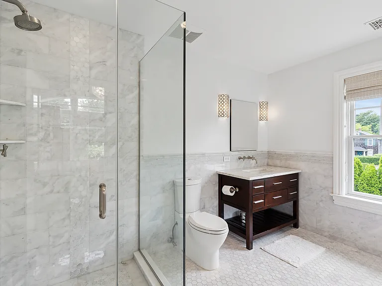 43 Osborne Ave — Photo 17