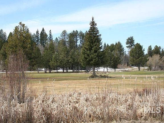 2nd image of 144 Brundage View Ct