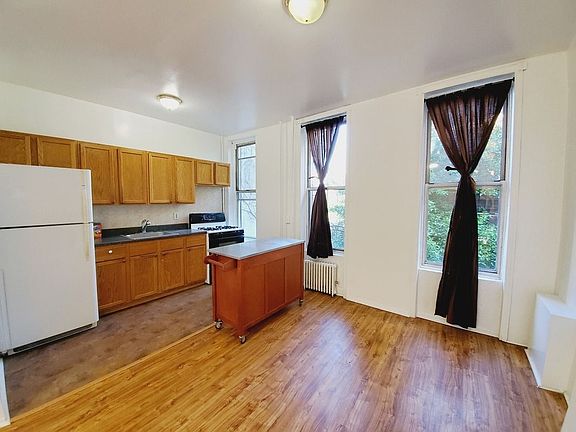 2nd image of 538 4th Ave #1F