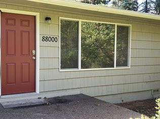 88000 8th St, Veneta, OR 97487