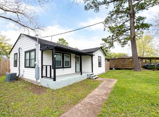 406 N Fig St, Sweeny, TX 77480