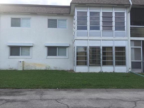 3rd image of 500 Bonnie Blvd APT 161