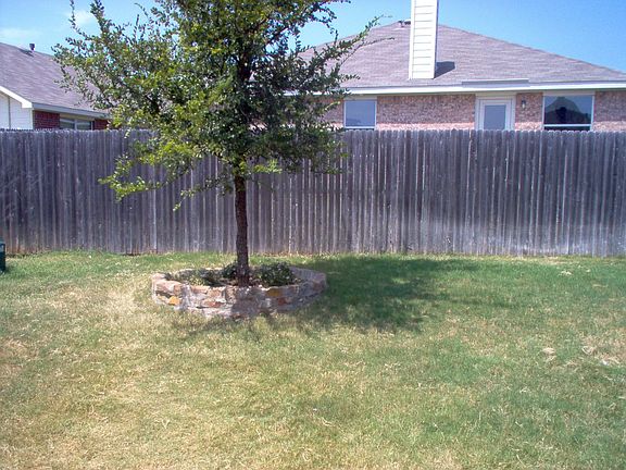 3rd image of 8405 Horse Whisper Ln