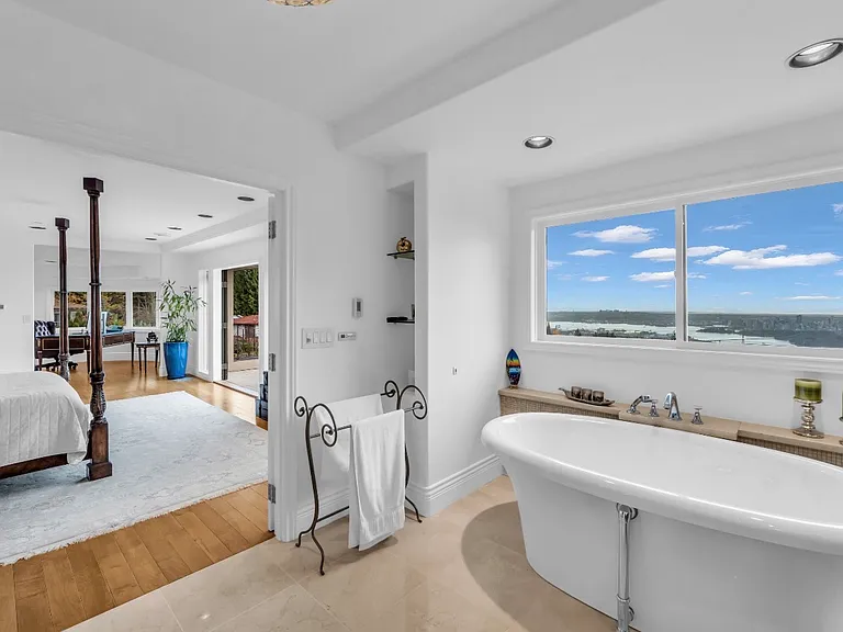 1525 Errigal Pl — Photo 7