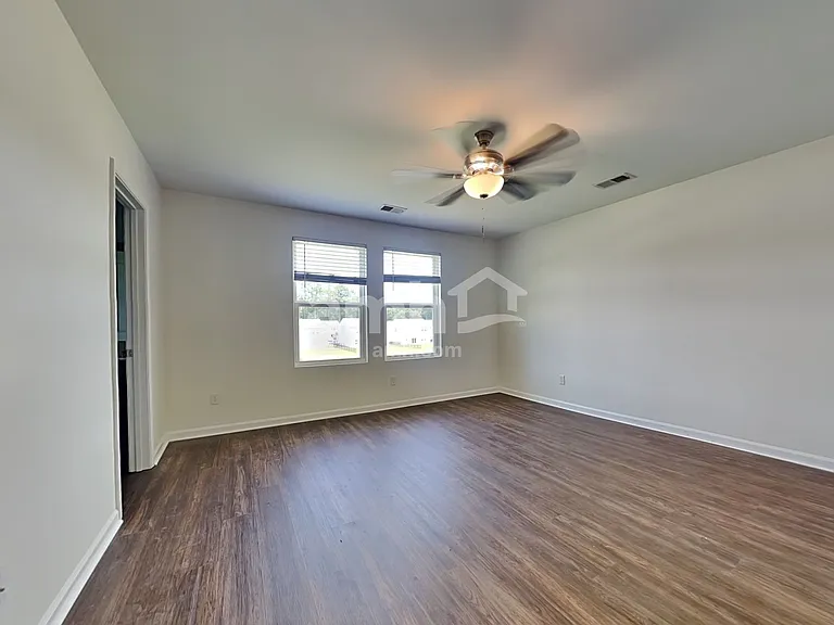 187 Orion Way — Photo 8