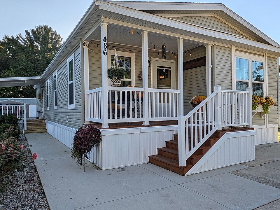 1st image of 1700 Robbins Rd #486