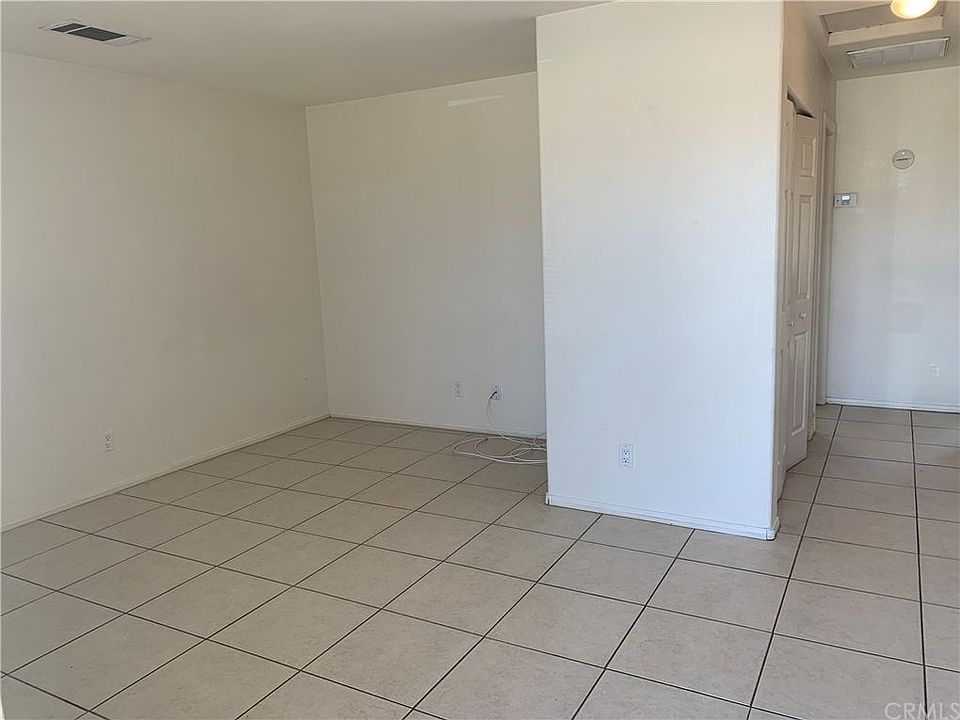 Living room with window