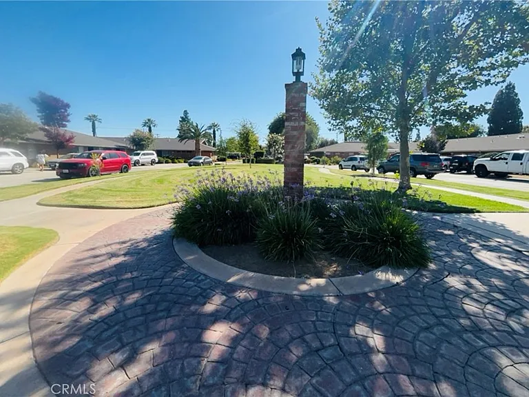 4723 Jackson St — Photo 19