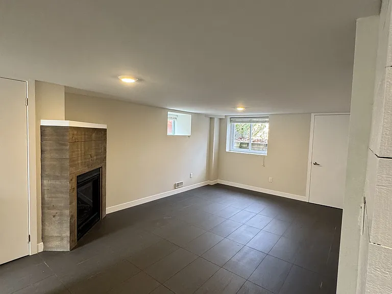 40 Bond St — Photo 1