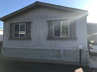 18 Freeway Ln, Oceanside, CA 92054