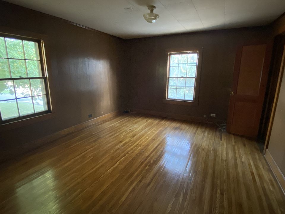 214 Chambers St McMinnville TN Zillow