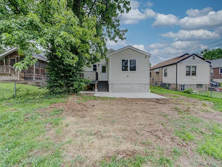 6924 Nashville Ave — Photo 32