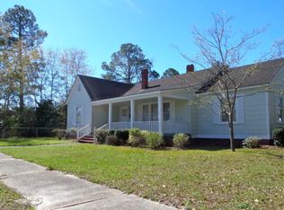 342 E Walnut St, Jesup, GA 31546