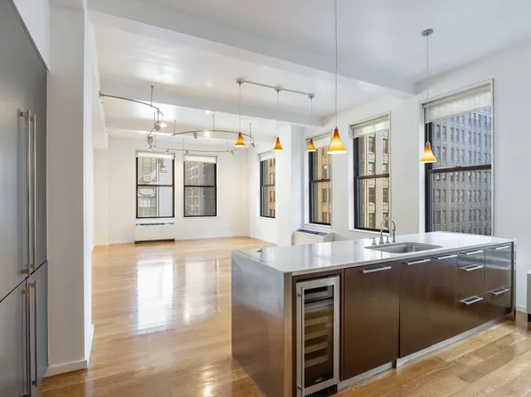 76 Madison Avenue image 29 of 37