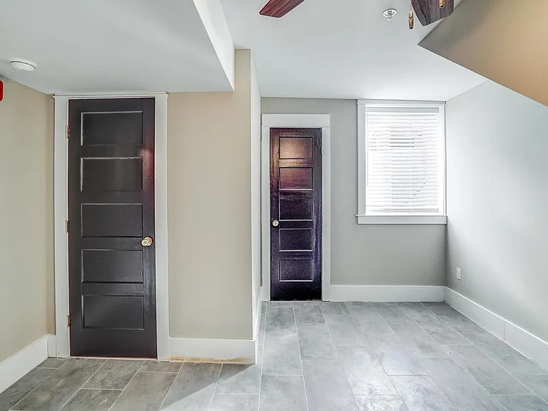 425 N Arthur Ashe Blvd #B — Photo 15