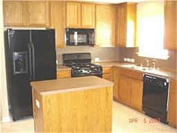 4th image of 4730 Montclair Hill Ln