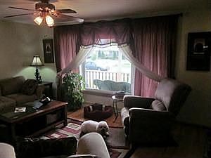 3rd image of 73 Rosemont Dr