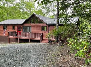 693 Laurel Cir E, Deep Gap, NC 28618