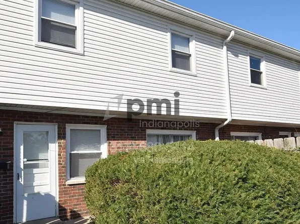 1617 Winfield Park Dr, Greenfield, IN 46140