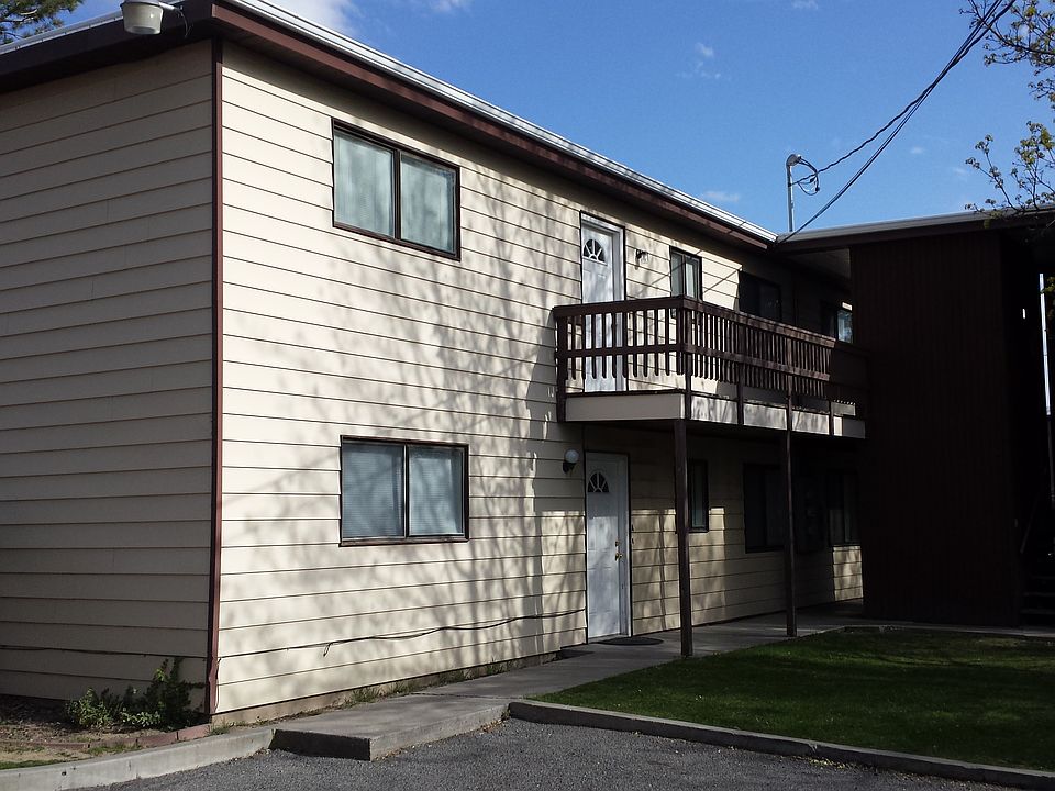 2nd image of 1622 Filer Ave E