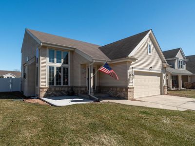 3533 Rivers Crossing DRIVE, Waukesha, WI, 53189
