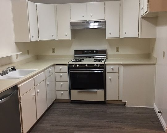4th image of 24410 Crenshaw Blvd Unit 230