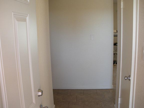 3rd image of 7062 Windward St