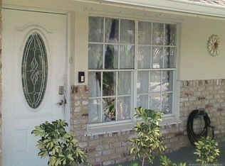 2340 NE Rustic Way, Jensen Beach, FL 34957