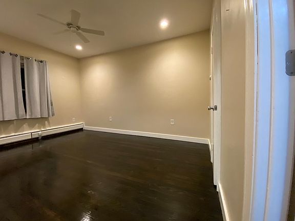 2nd image of 147 South St #4