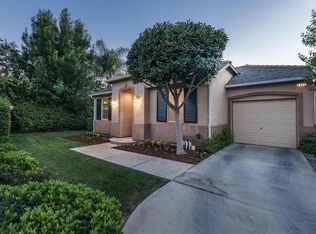 1802 N Seville Ln, Clovis, CA 93619