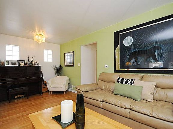 Living Room3