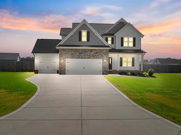 191 Hazelwood Rd, Lillington, NC 27546