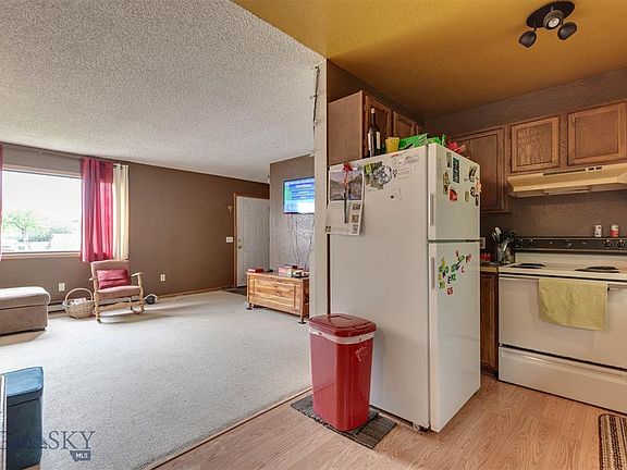 5th image of 202-204 W Central Ave