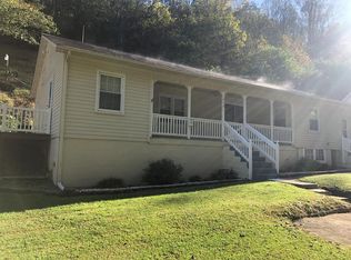 445 Buckeye Hollow Rd, Saltville, VA 24370
