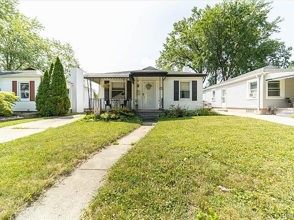 2nd image of 1860 Shevlin St