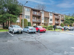 1116 Edison Glen Ter, Edison, NJ 08837